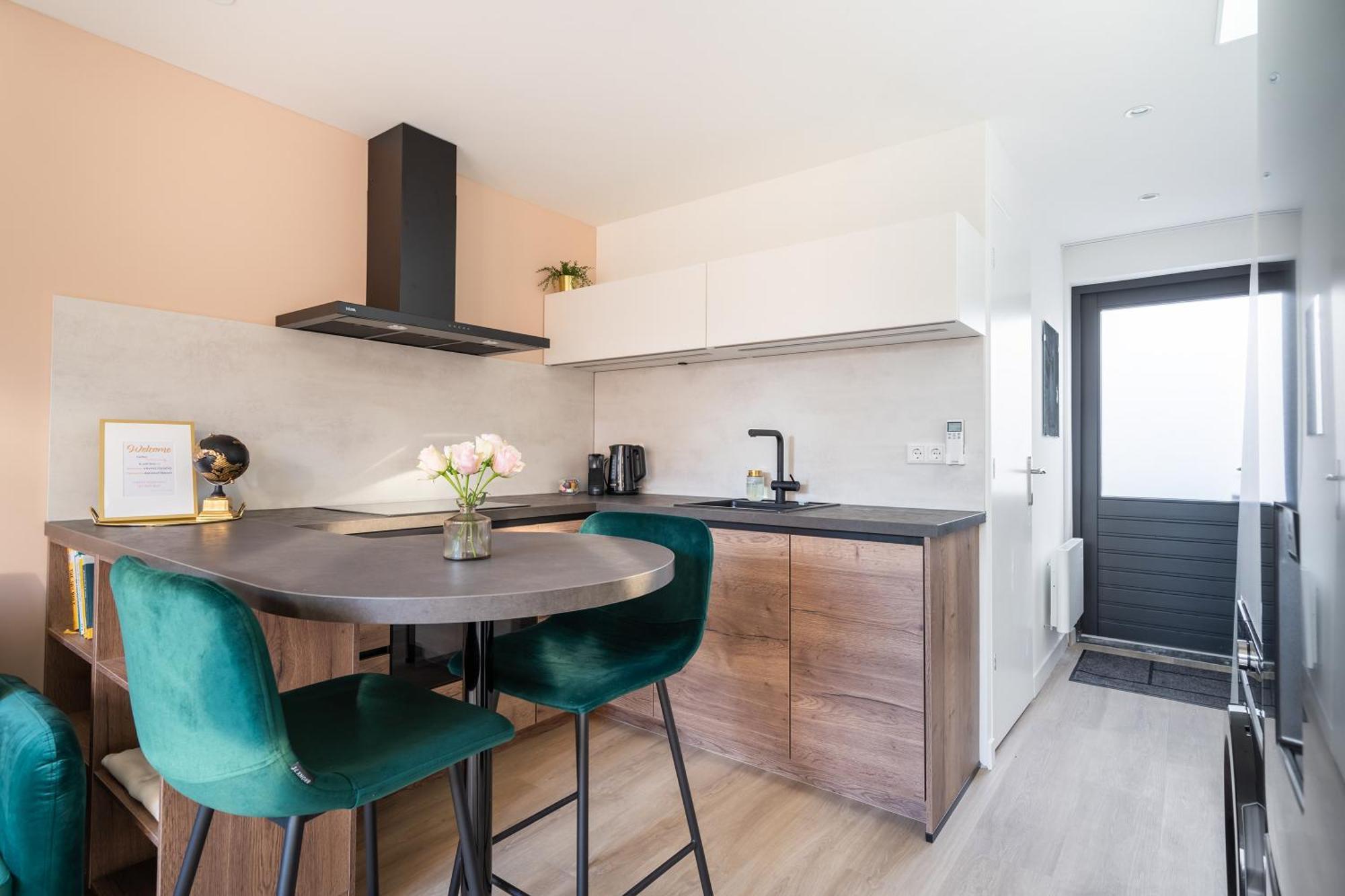 Luxury Fully Equipped Studio - Centrally Located Apartment เฮาเซิน ภายนอก รูปภาพ