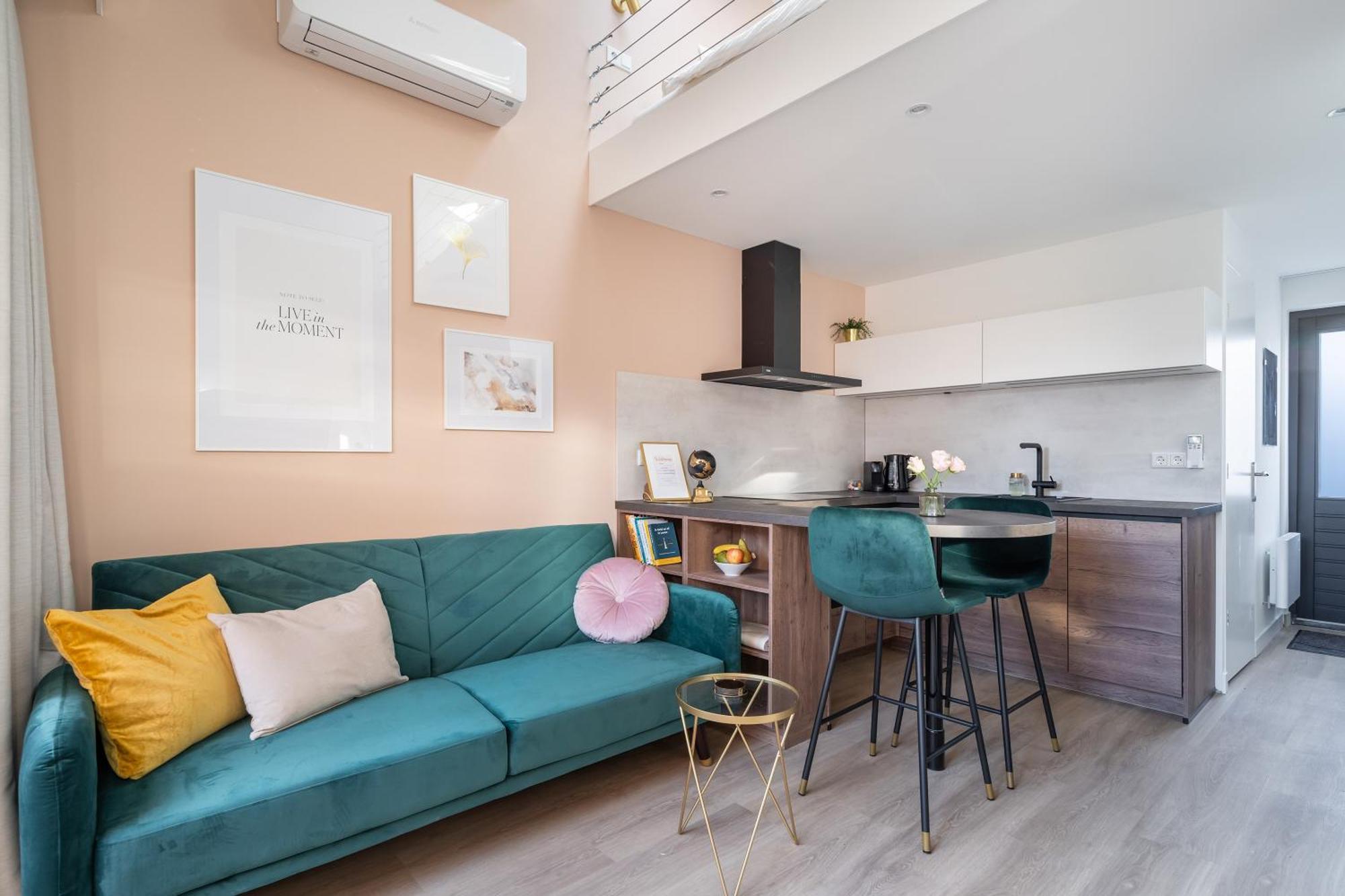 Luxury Fully Equipped Studio - Centrally Located Apartment เฮาเซิน ภายนอก รูปภาพ